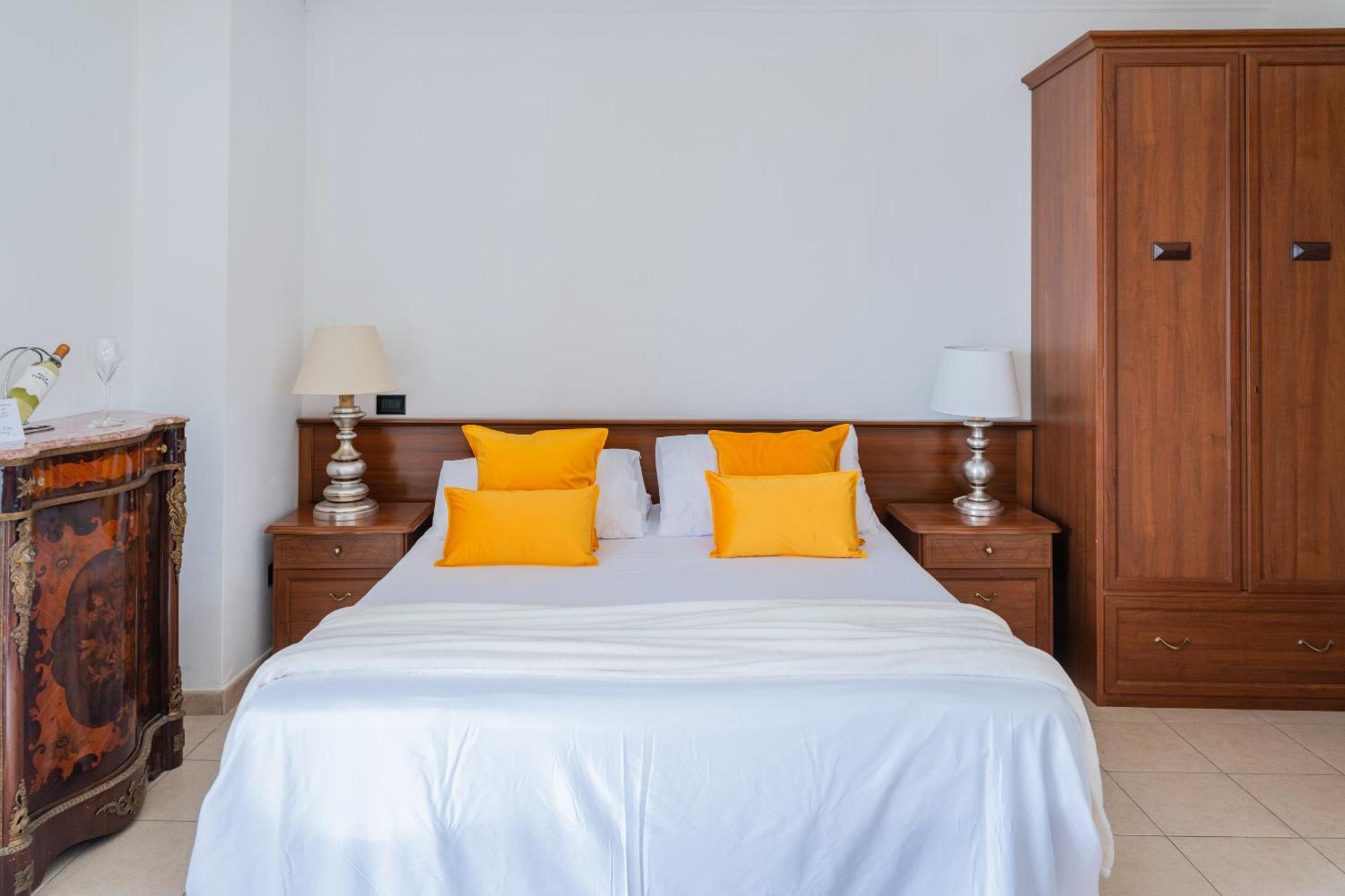 Bed and Breakfast Casa Pertosa à Taormine Extérieur photo