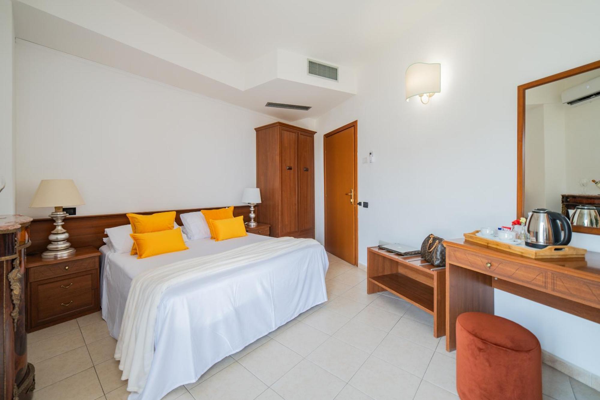 Bed and Breakfast Casa Pertosa à Taormine Extérieur photo